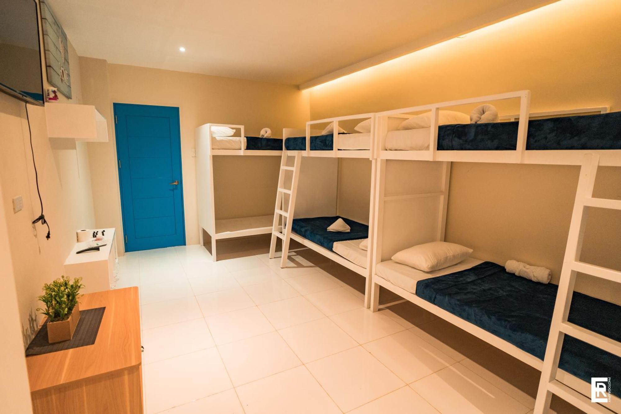 Bernese Resort Hotel Powered By Cocotel Ligao Room photo